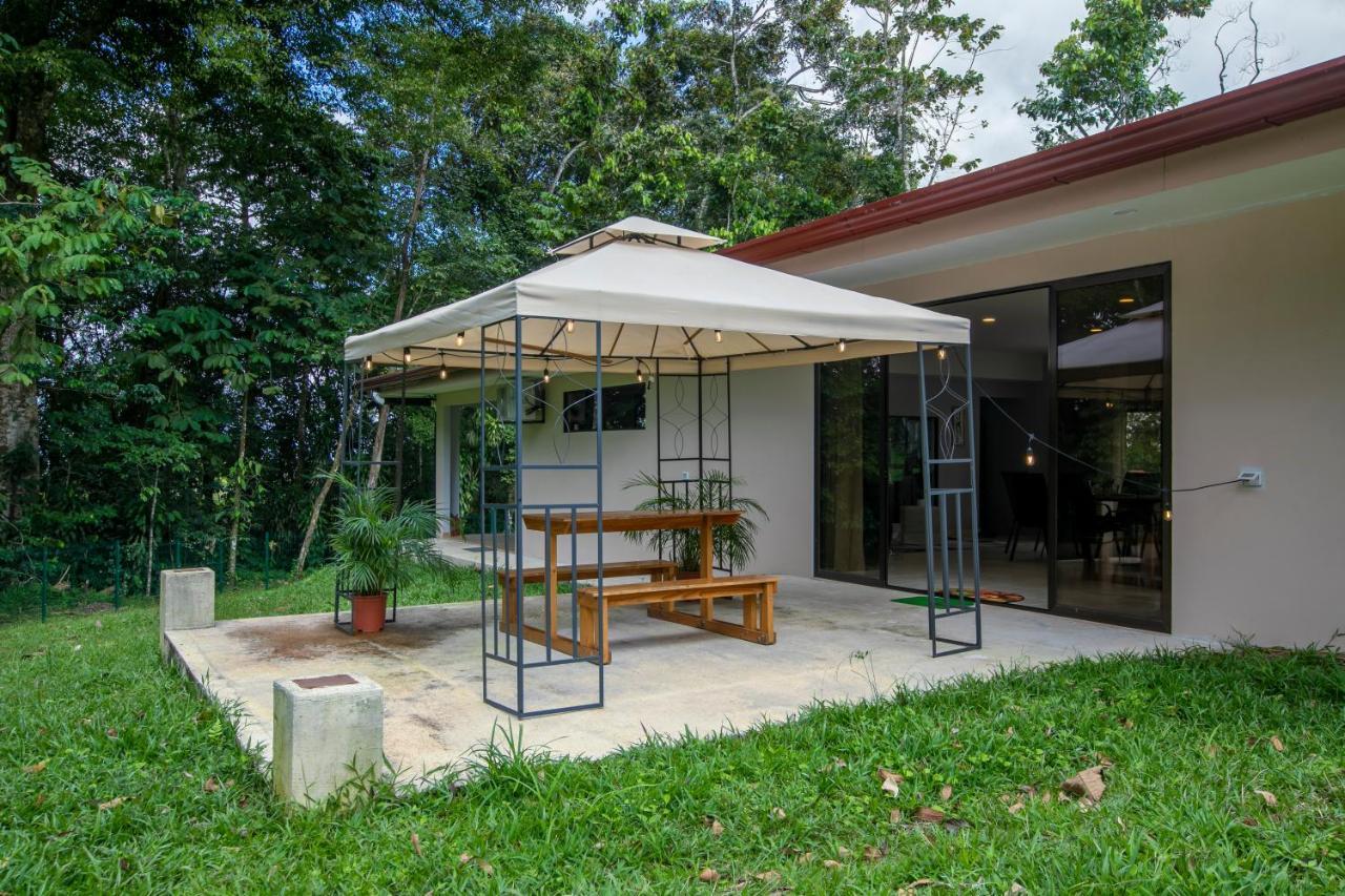 River Paradise Villa With Private Jacuzzi La Fortuna Exterior photo